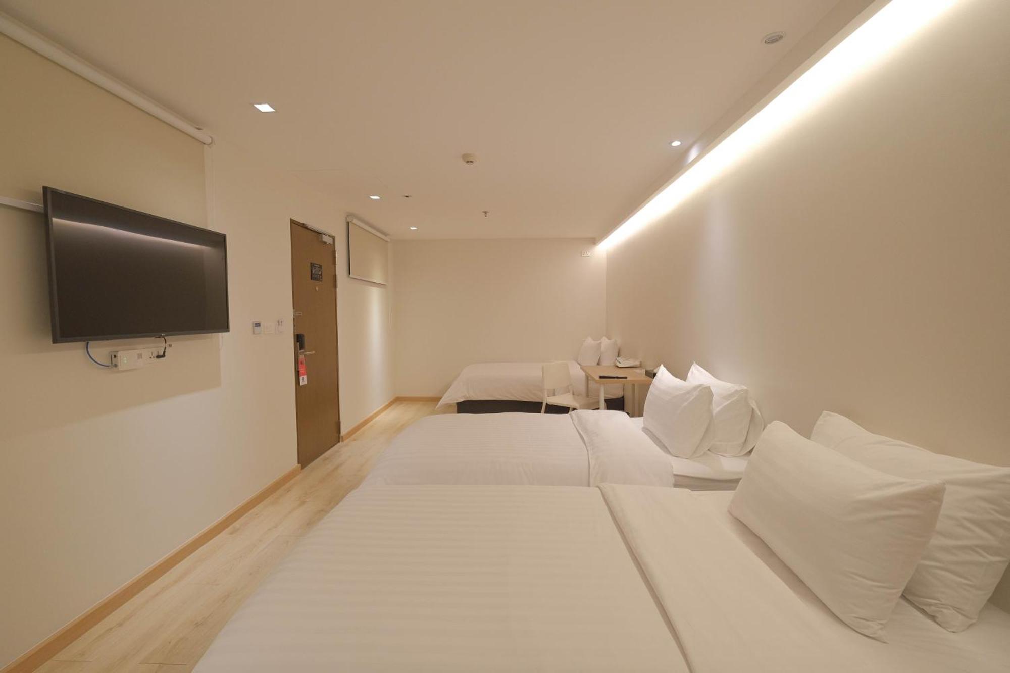 Simplestay Chatuchak, Surestay Collection By Best Western 방콕 외부 사진