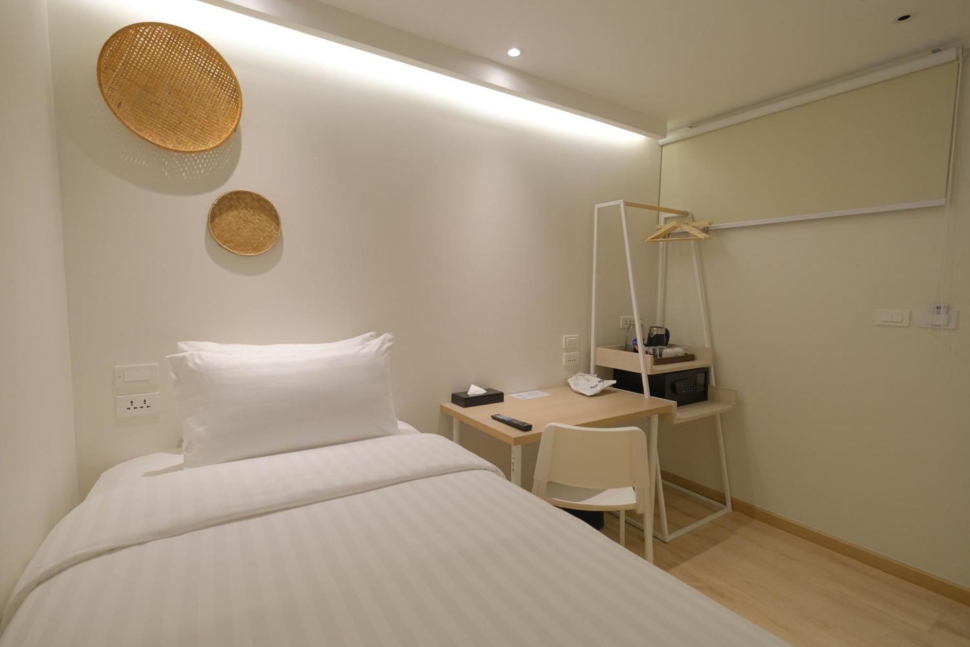 Simplestay Chatuchak, Surestay Collection By Best Western 방콕 외부 사진